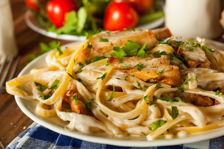 light prep - chicken carbonara