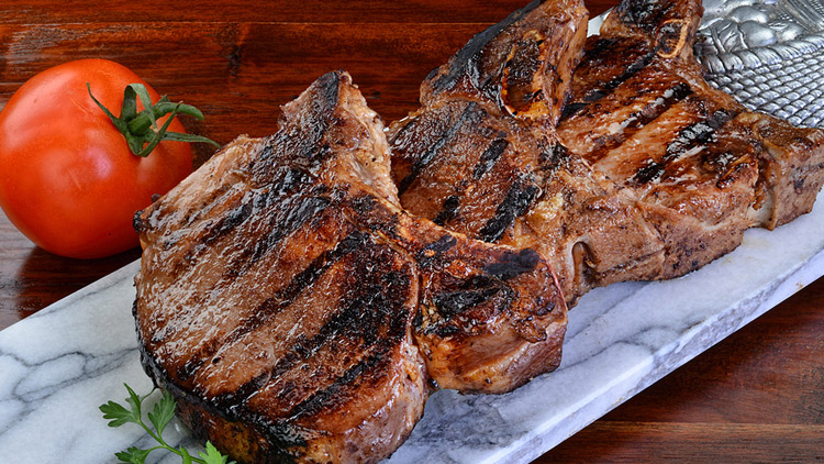 Picture of Fresh Bone-In Assorted Pork Chops